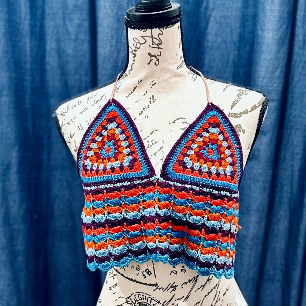 RARE Ruby Tuesday Designer Crochet Top – Silk Lined w/ Leather Ties & Beads